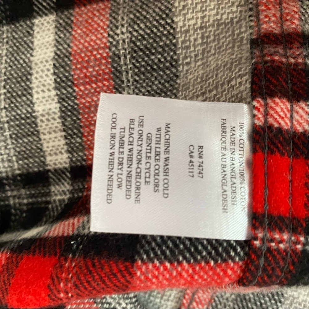 RedHead Red and Black Plaid Button-Up Shirt 100%cotton size M - Picture 5 of 6